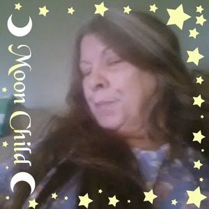 Meet your Posher, Pamela